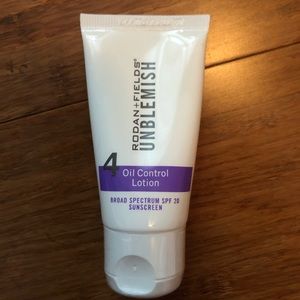 Rodan + Fields Unblemish: Step 4 sunscreen